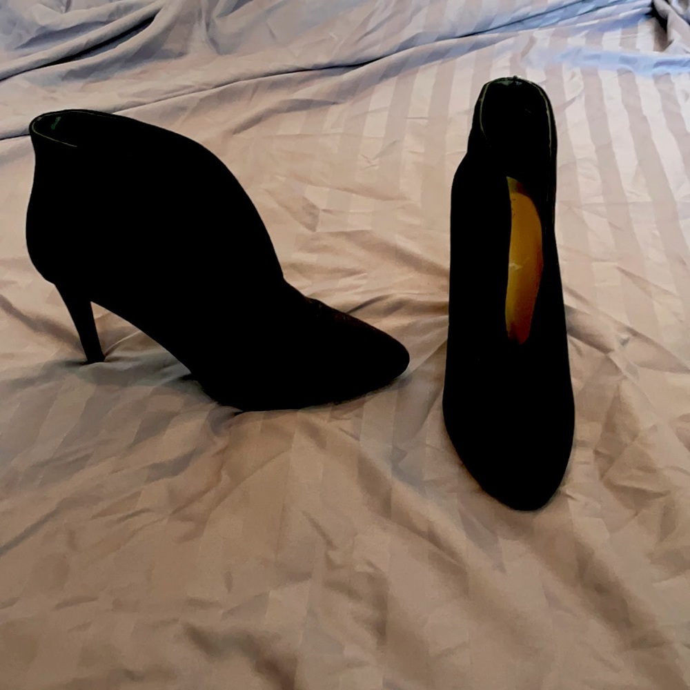 Black high heals